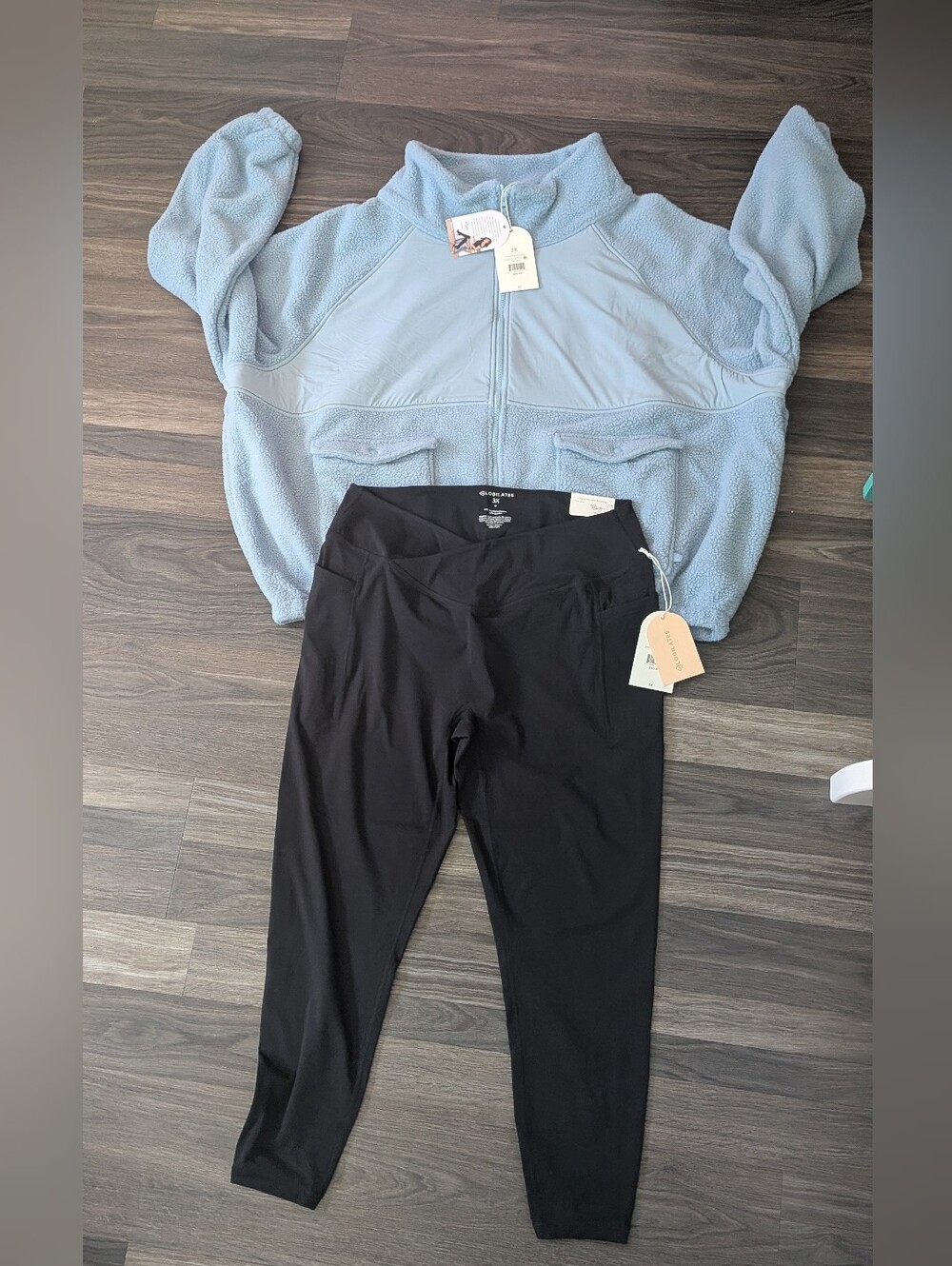 Bundle Alert! Blogilates Plus Size Fleece Jacket And Leggings